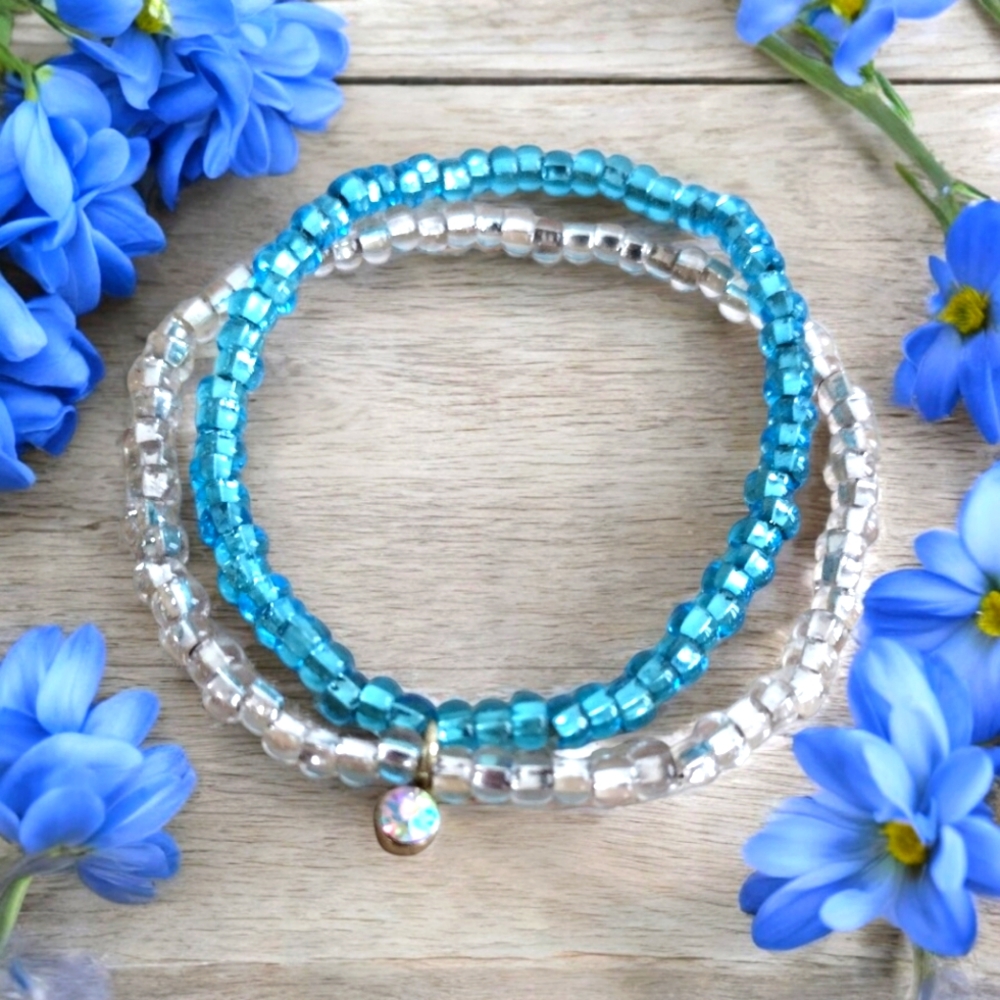 Rhinestone Multi-Strand Seed Bead Bracelet | Pretty Pineapple Bead
